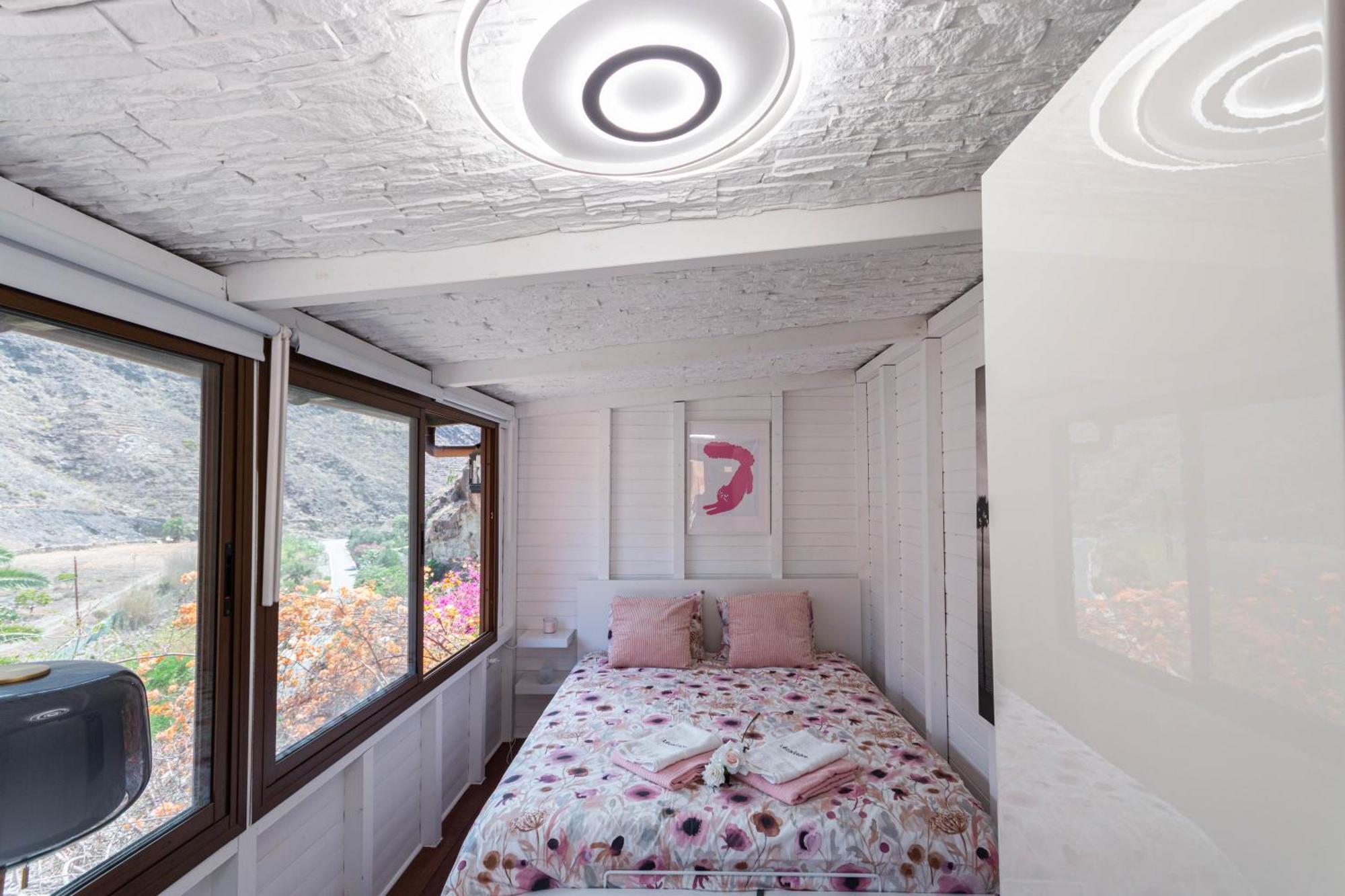 Friends'bed-room In Quiet Montain - Swimming Pool, Jacuzzi, Tv Outdoor - La Lezardiere Séjour chez l'habitant *